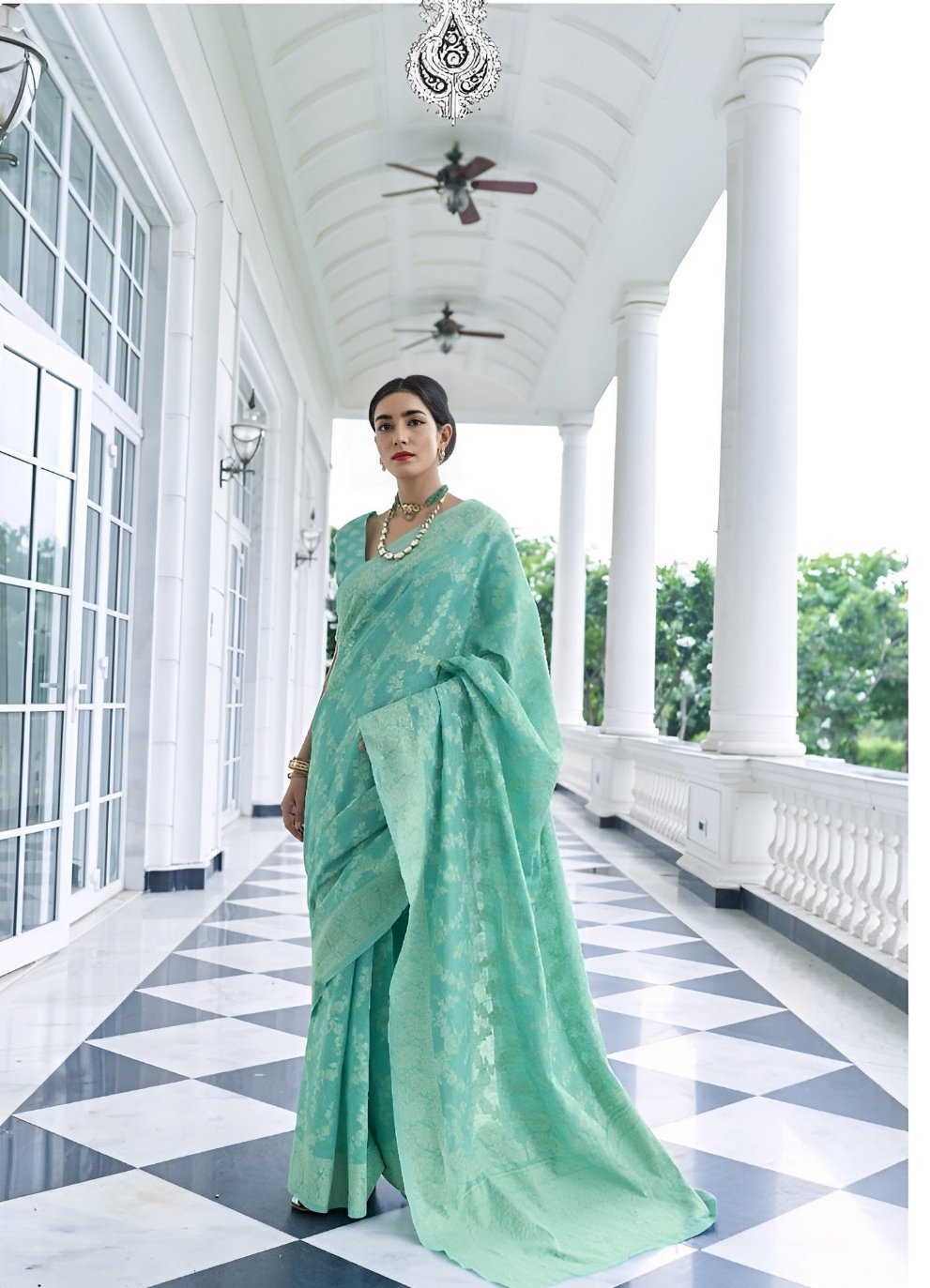 EKKTARA Saree For Women Emerald Green Chikankari Weaving Saree