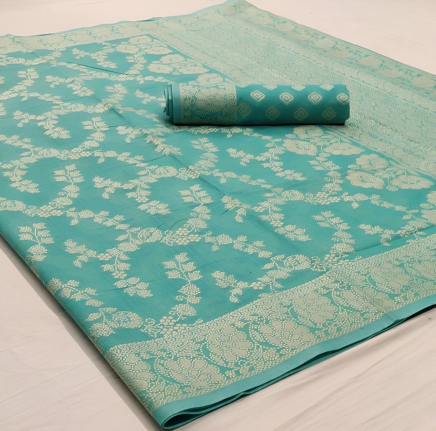 EKKTARA Saree For Women Emerald Green Chikankari Weaving Saree