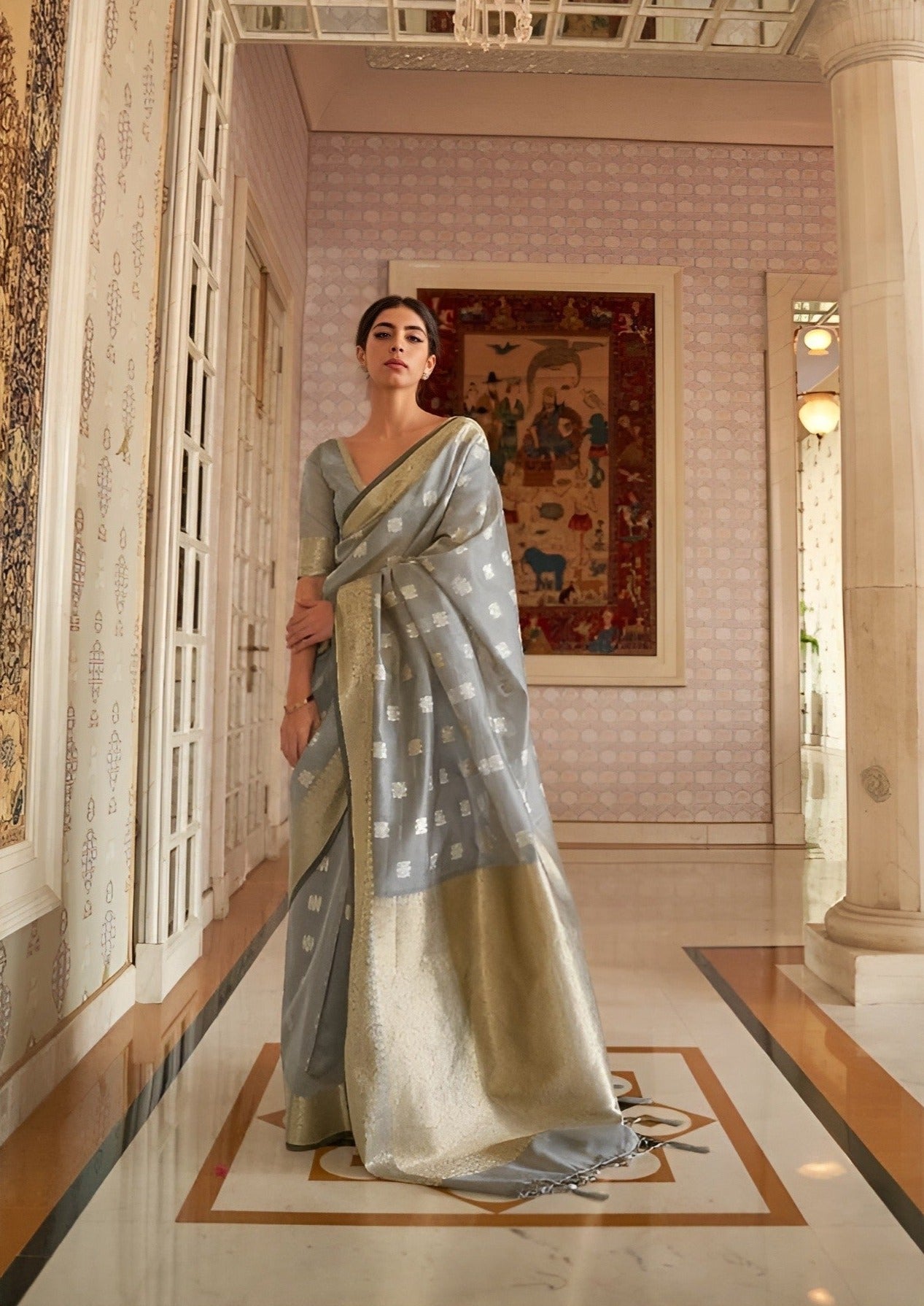 EKKTARA Saree For Women Dolphin Grey Zari Woven Linen Silk Saree