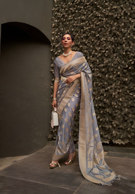 EKKTARA Saree For Women Grey Silk Two Tone Weaving Saree