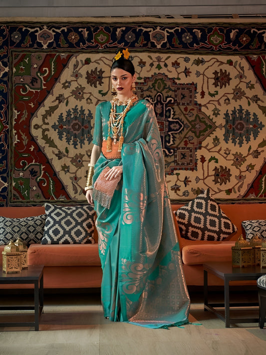 EKKTARA Saree For Women Jungle Green Colour Handloom Zari Silk Weaving Saree