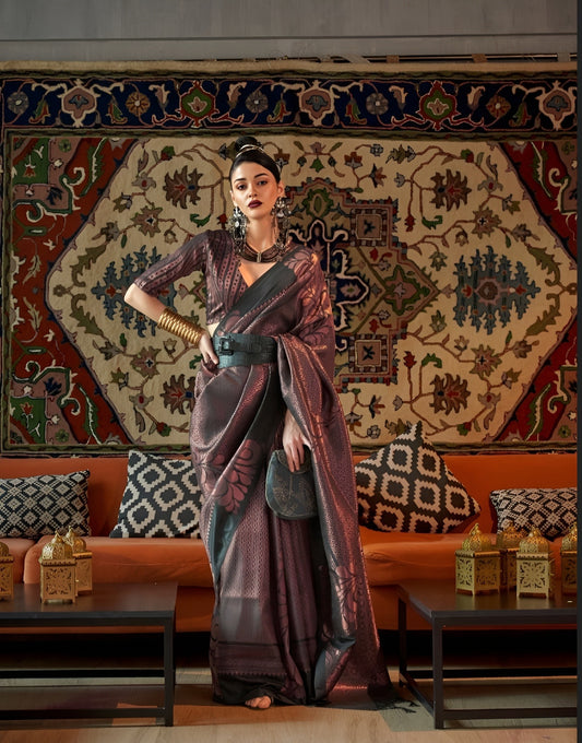 EKKTARA Saree For Women Burgundy Handloom Weaving Zari Silk Saree