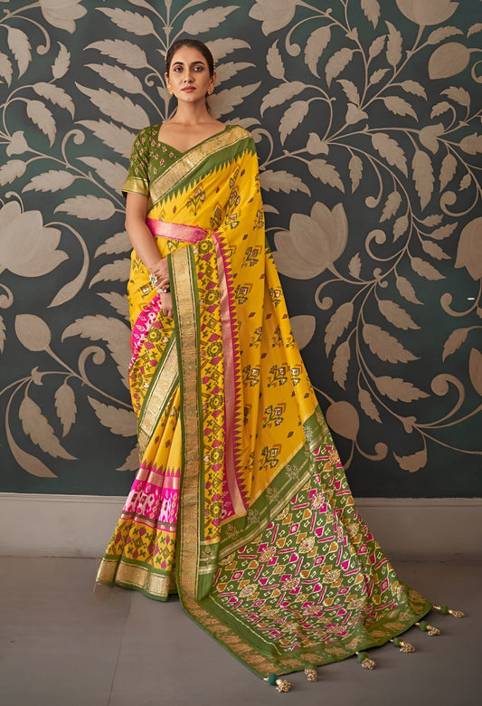 EKKTARA Saree For Women Golden Yellow Colour Pure Silk Trendy Patola Saree With Unstitched Blouse