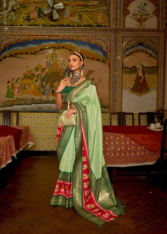 EKKTARA Saree For Women Pista Green Colour Pure Silk Designer Patola Saree With Unstitched Blouse