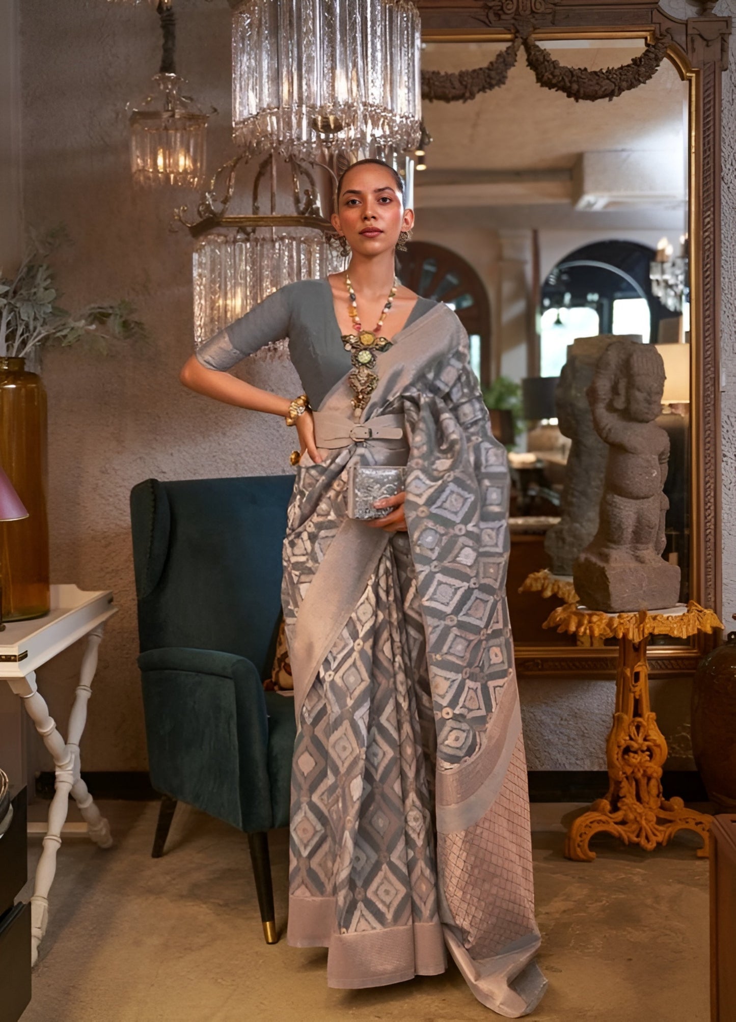 EKKTARA Saree For Women Grey Colour Pure Linen IKAT Handloom Weaving Saree With Unstitched Blouse