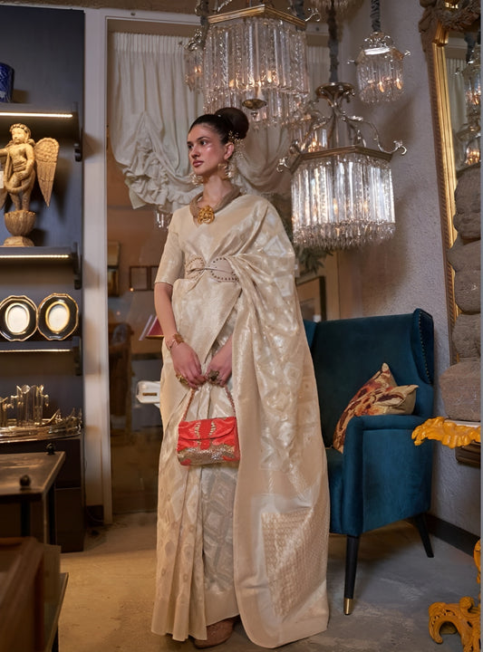 EKKTARA Saree For Women Beig Colour Pure Linen IKAT Handloom Weaving Saree With Unstitched Blouse
