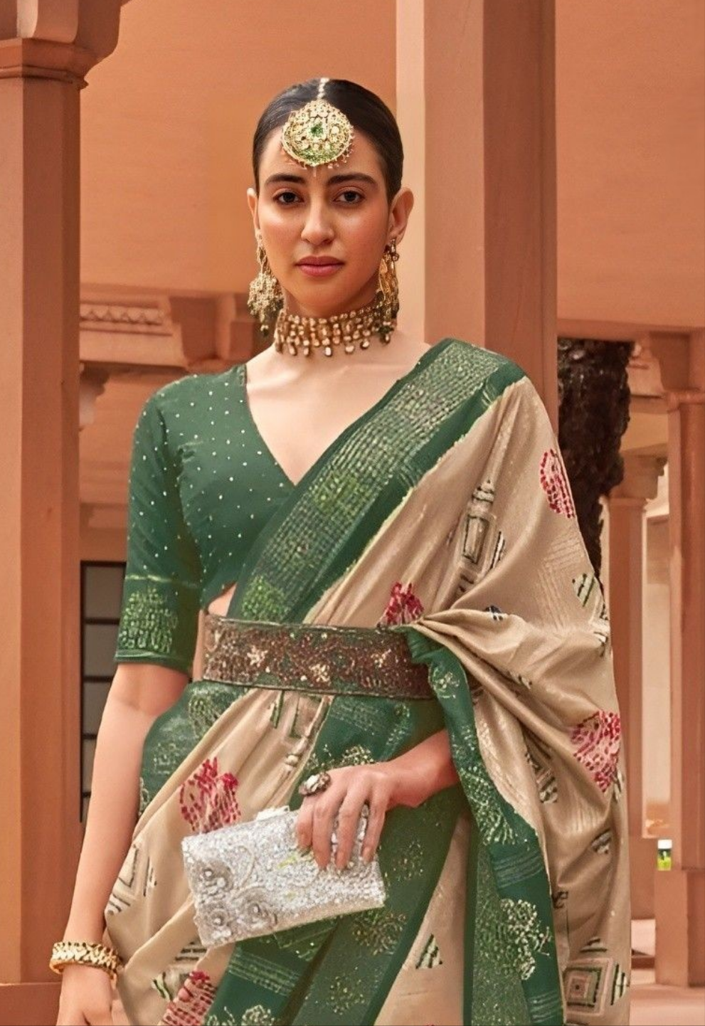 EKKTARA Saree For Women Beige & Green Colour Pure Silk Designer Patola Saree With Unstitched Blouse