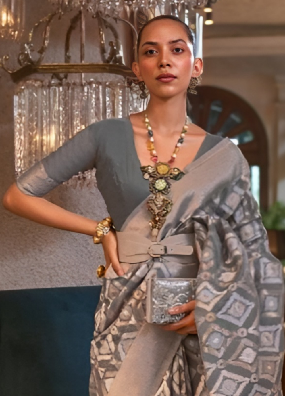 EKKTARA Saree For Women Grey Colour Pure Linen IKAT Handloom Weaving Saree With Unstitched Blouse