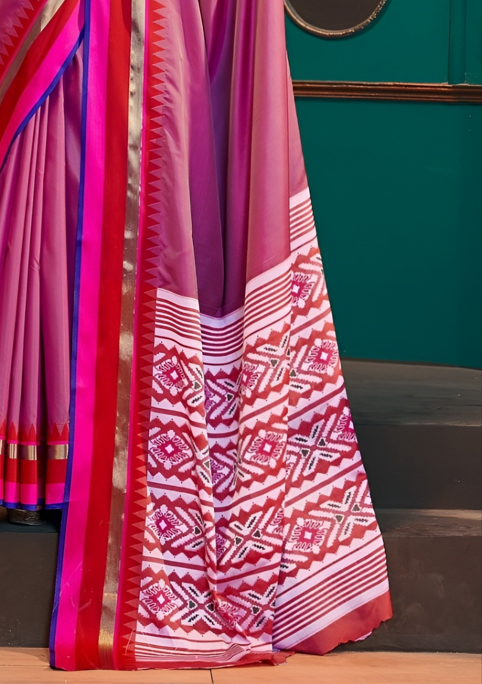 EKKTARA Saree For Women Purple Colour Handloom Silk Saree With Unstitched Blouse